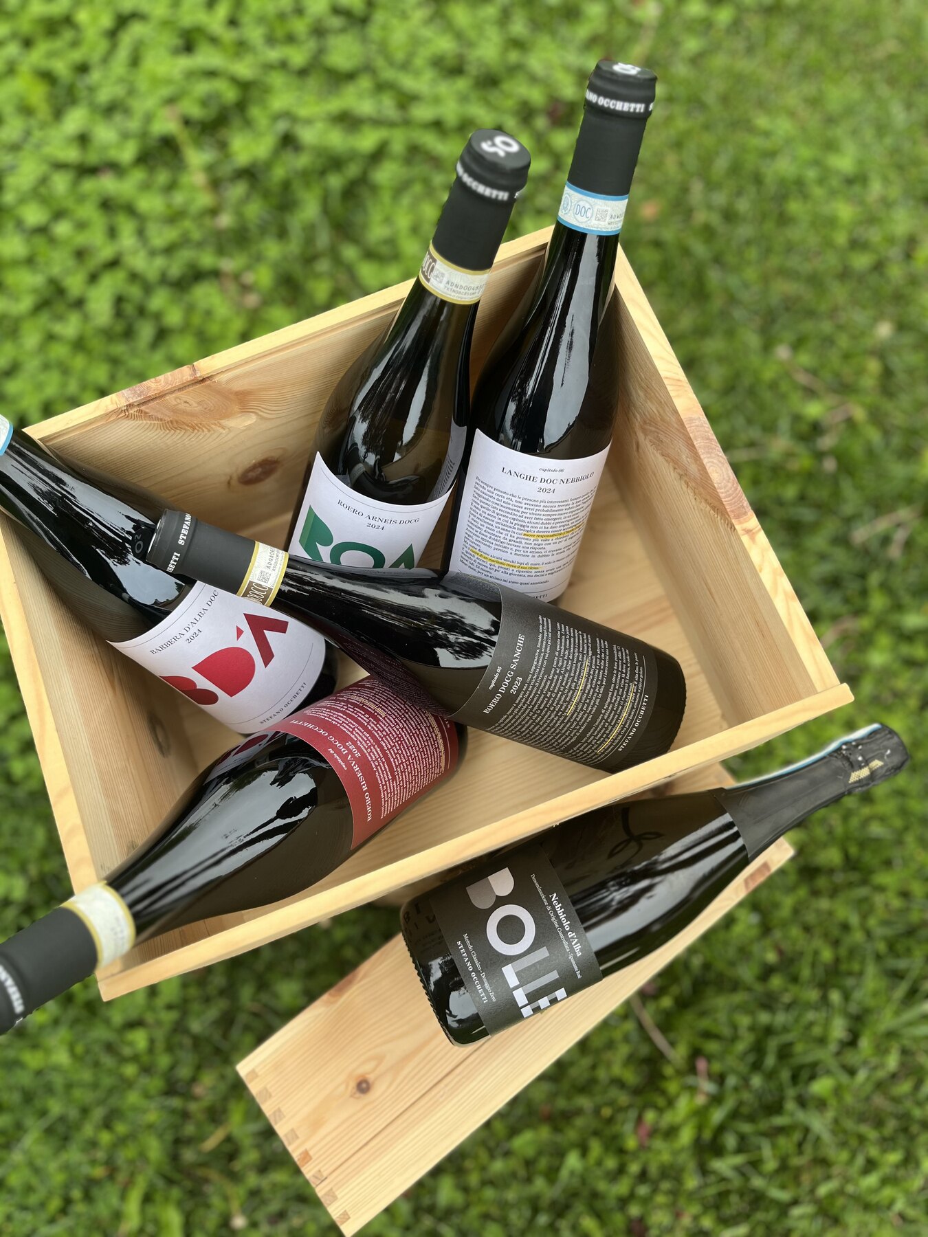 The SO Garage Box 2026 — six bottles